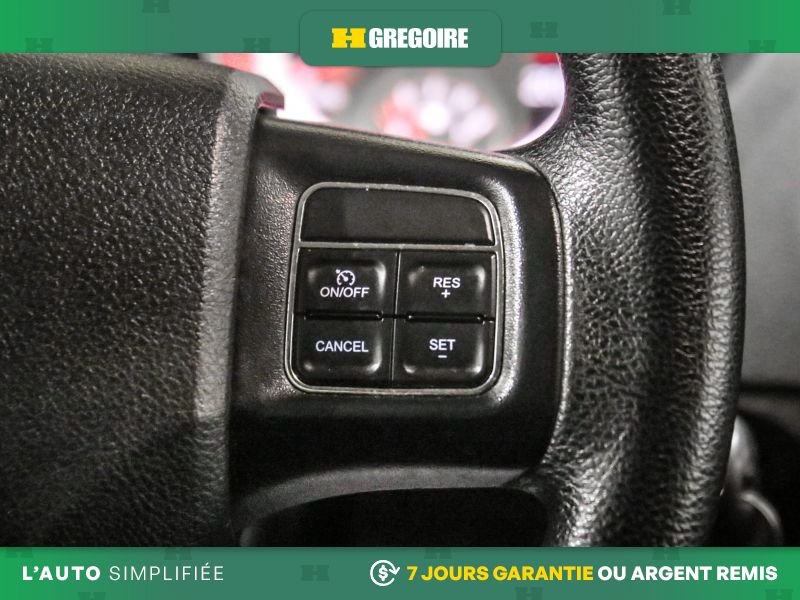 2019 Dodge GR Caravan Blue Saint-Eustache - photo #20