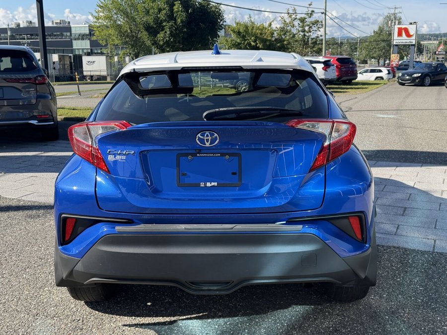 2019 Toyota C-HR 2019 Blue