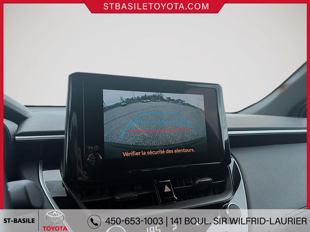 Toyota Corolla Cross HYBRIDE 2024 Noir de jais mica Saint-Basile-le-Grand - photo #19