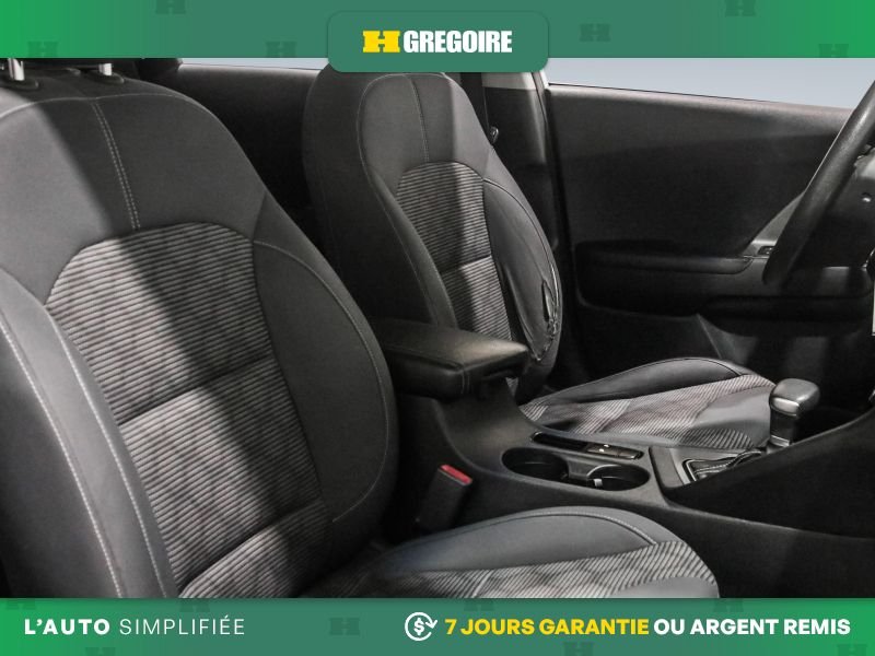 Kia Niro 821765 | L AUTO AC GR ELECT MAGS CAM RECUL BLEUTOOTH 2020 Blanc Laval - photo #29