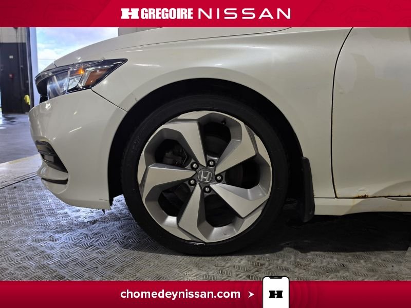 2018 Honda Accord White Blainville - photo #11