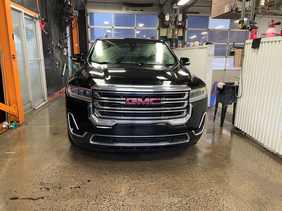 GMC Acadia SLE AWD *SIÈGES CHAUFF* HAYON ELECT CARPLAY WIFI 2023 Noir