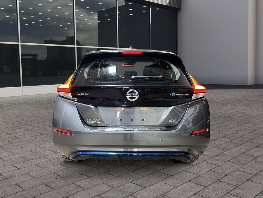 Nissan LEAF SV SV à hayon 2022 Gris