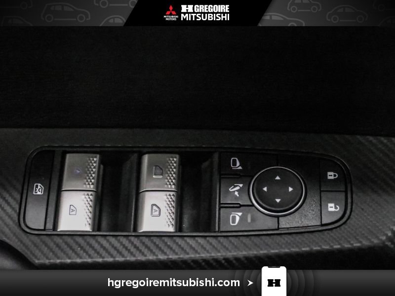 Mitsubishi Outlander PHEV 2024 Noir Laval - photo #15