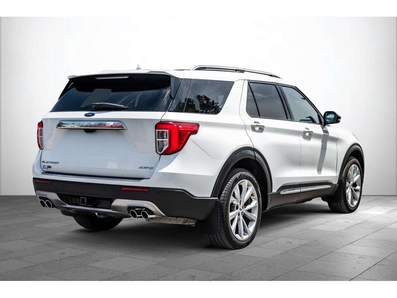 2023 Ford Explorer White Sainte-Julienne - photo #5