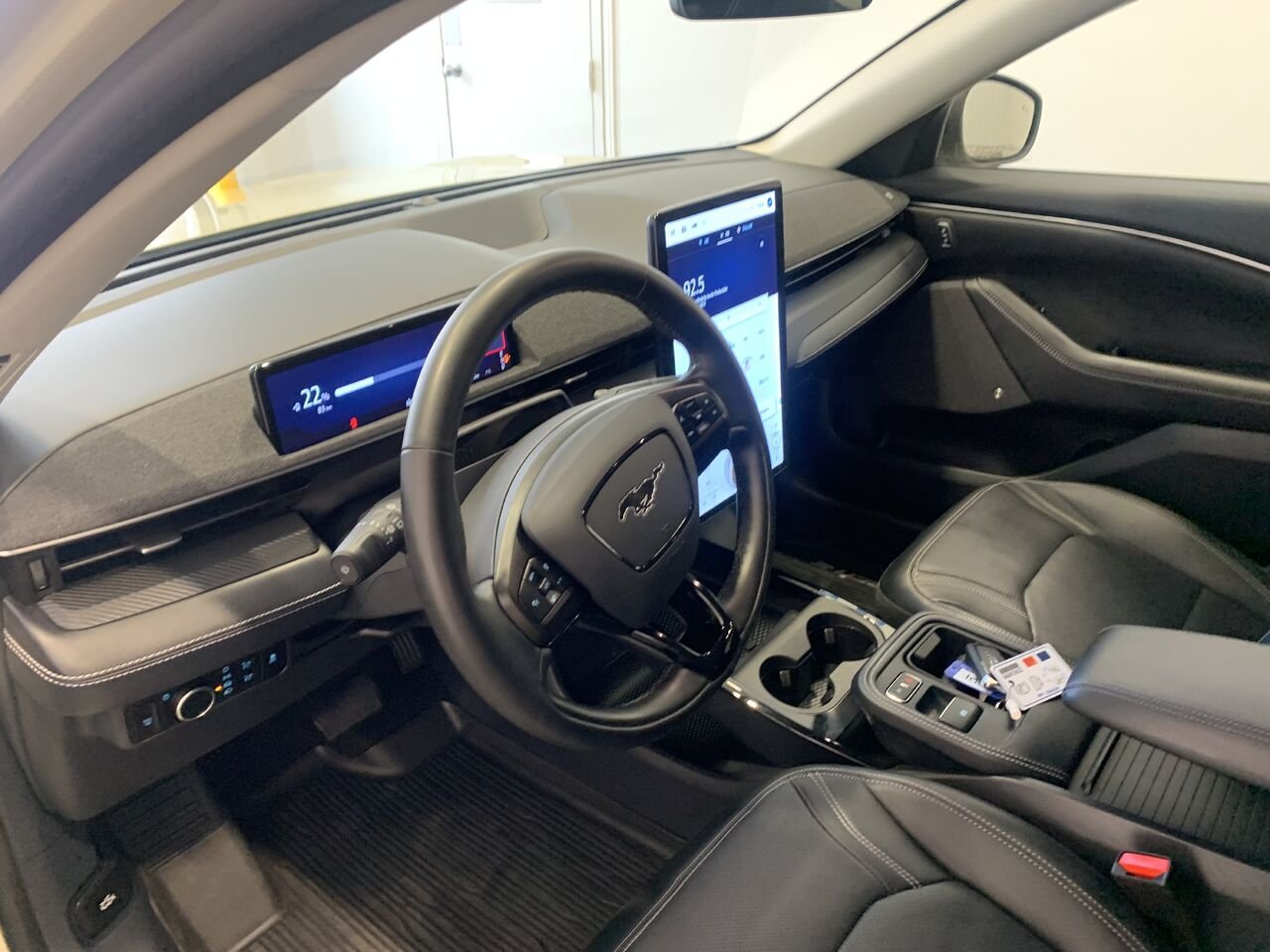 Ford Mustang Mach-E PREMIUM AWD 2025 Beige Saint-Eustache - photo #22