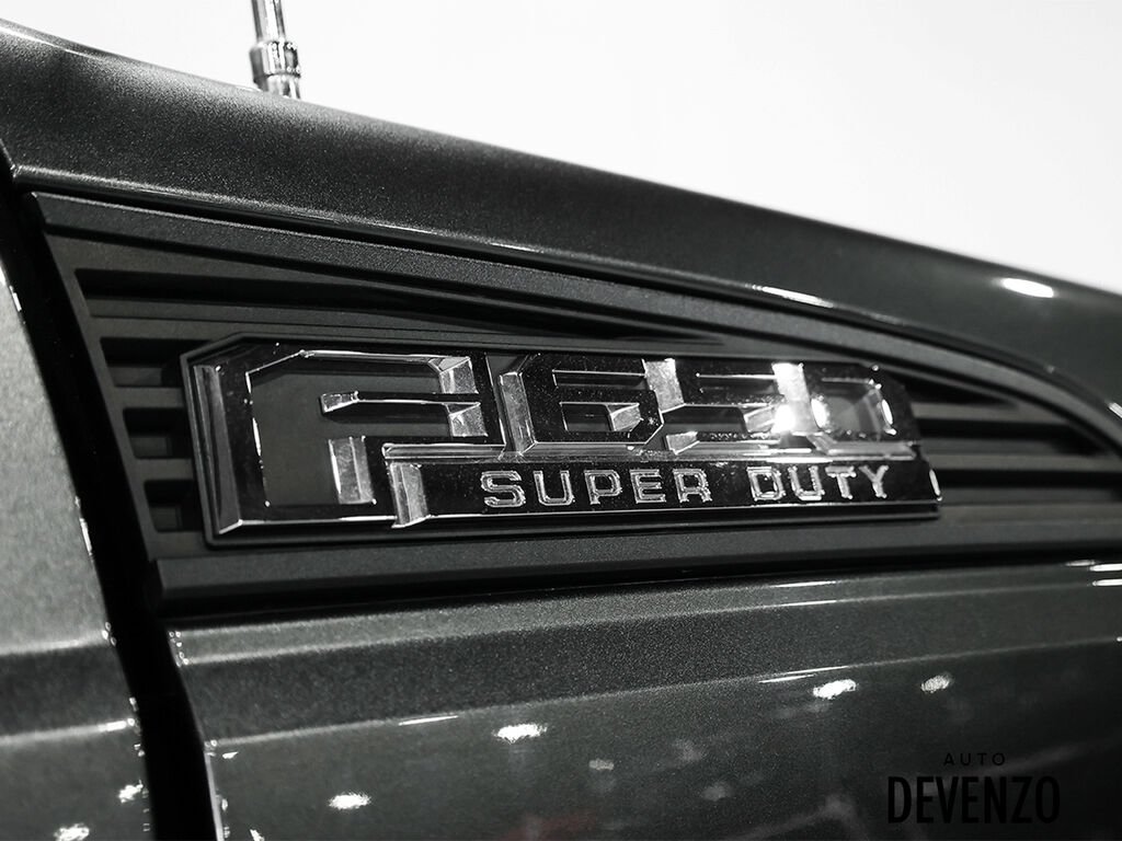 2016 Ford F-650 Grey Saint-Eustache - photo #9