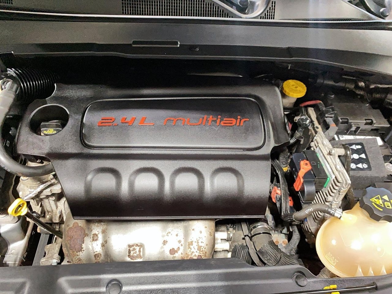 Jeep Compass NIV 3C4NJDAB1JT265170 2018 Gris Chicoutimi - photo #6