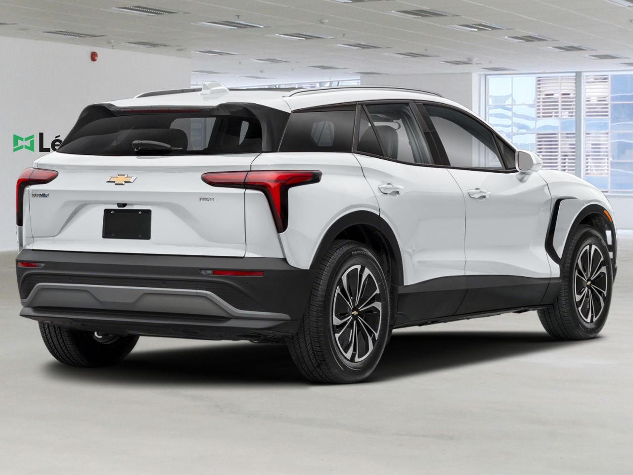 CHEVROLET Blazer EV LT TA 2026 Blanc sommet Saint-Jérôme - photo #1