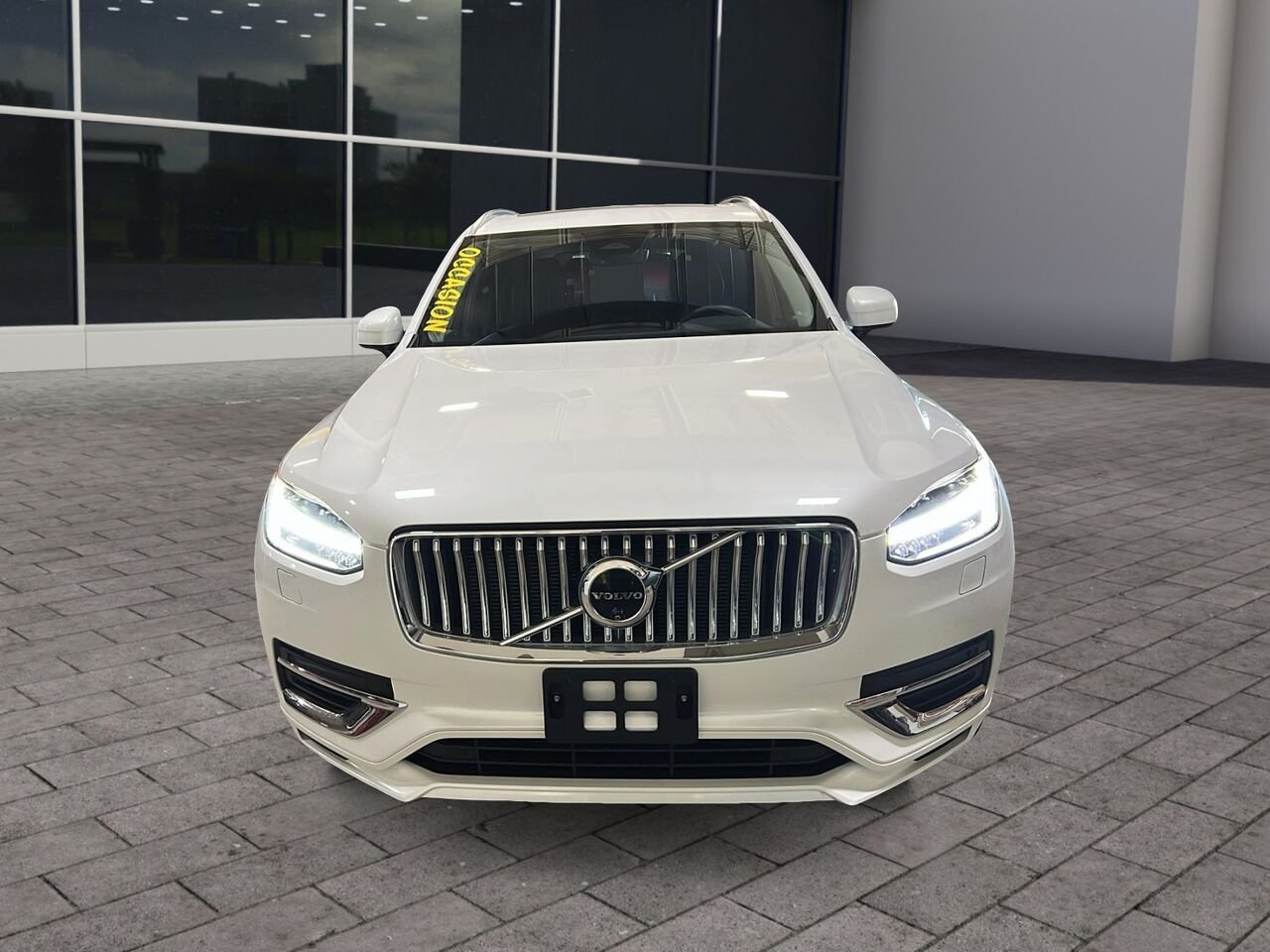 2024 Volvo XC90 Recharge PLUS BRIGHT THEME White Québec - photo #1