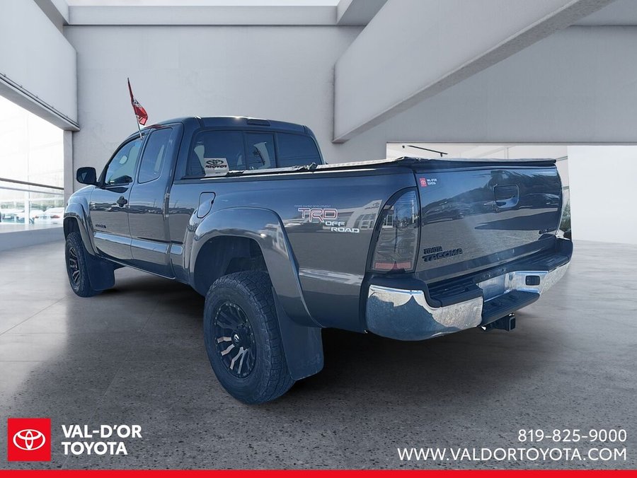 Toyota Tacoma Cabine Access 4 RM V6, boîte automatique 2010 2010 Gris