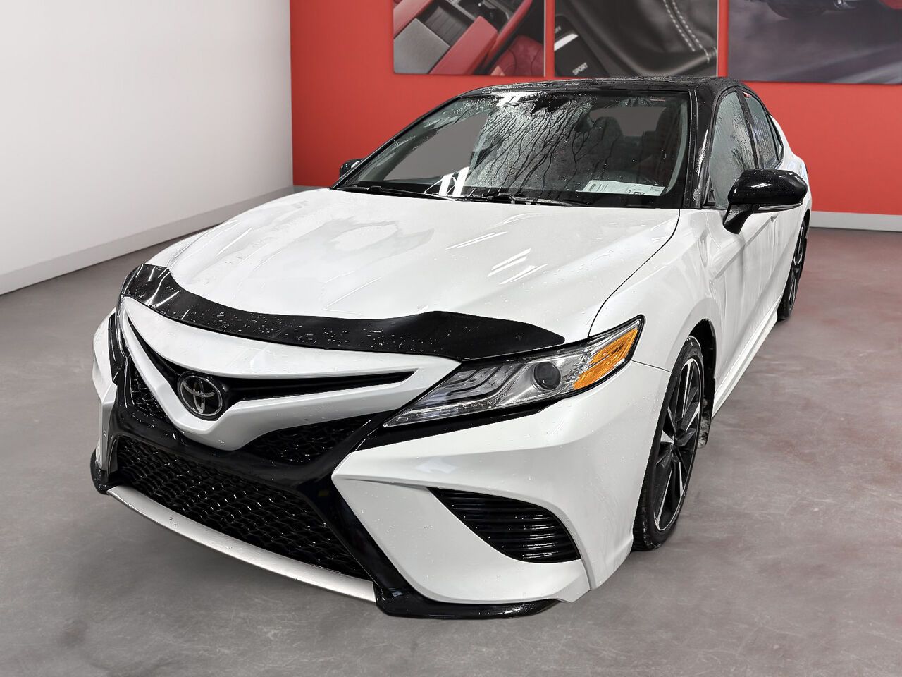 White 2020 Toyota Camry Sedan Front-Wheel Drive Automatic