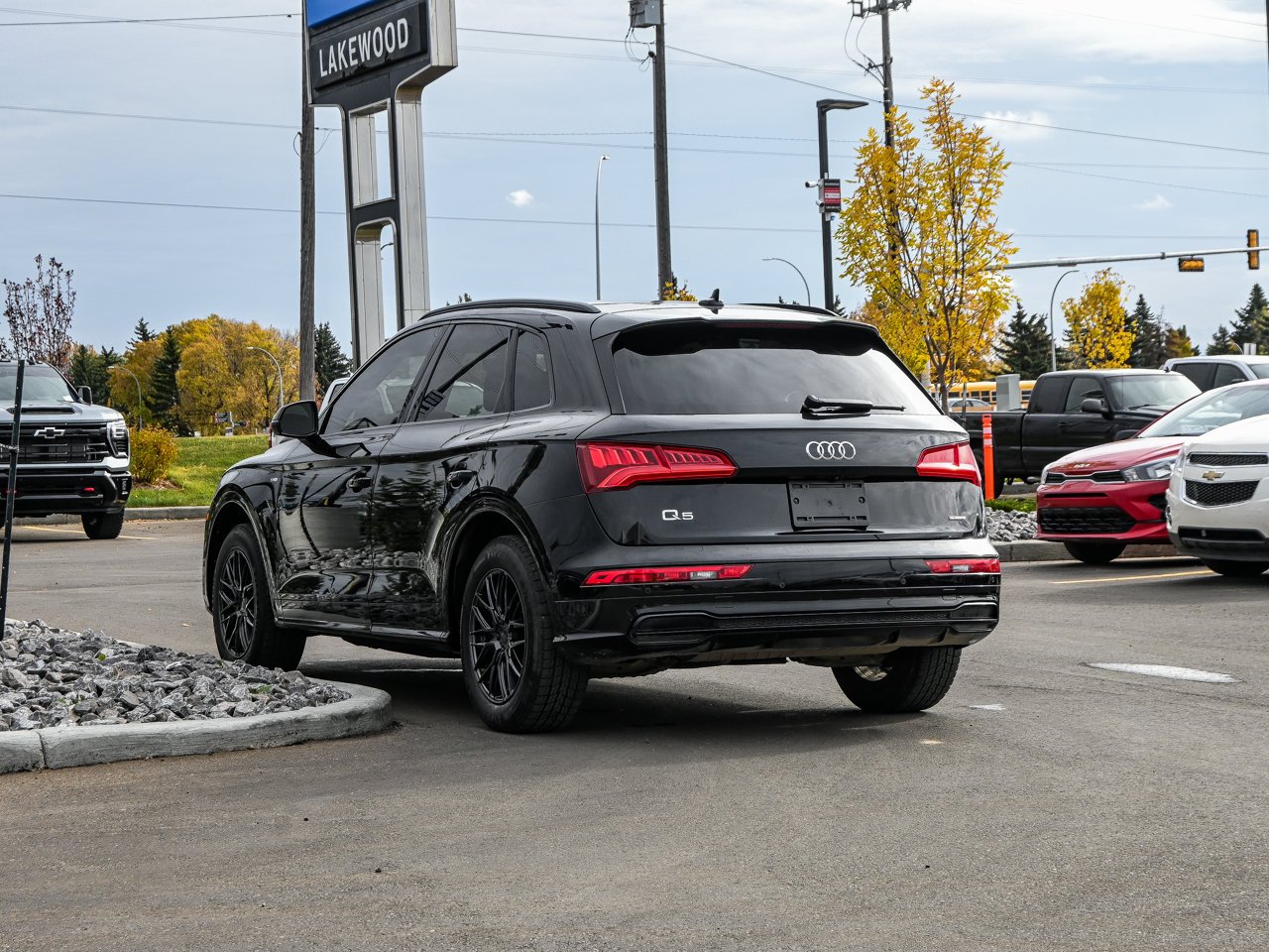 2019 Audi Q5 Progressiv 45 TFSI quattro Black Sherwood Park - photo #10