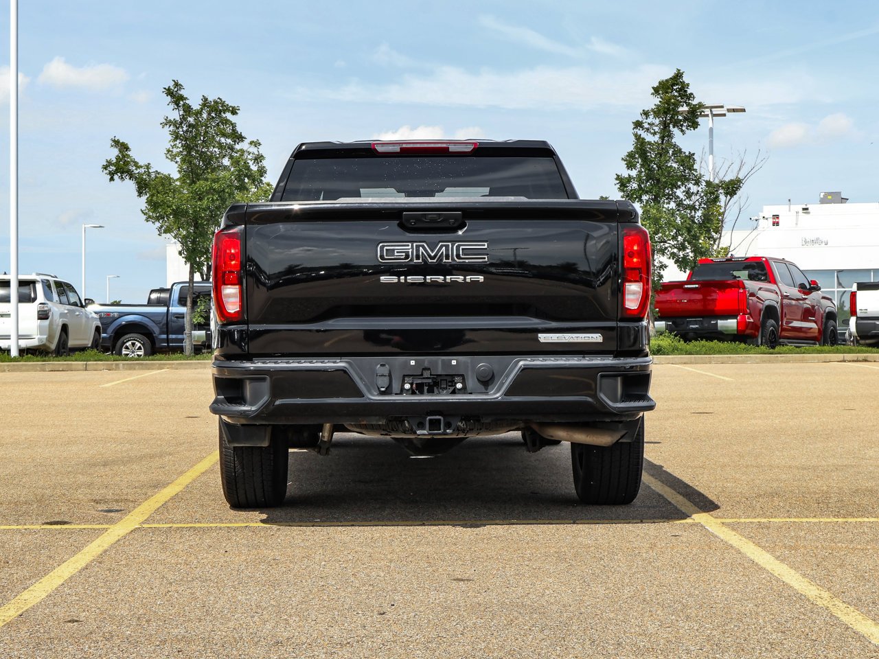 2024 GMC Sierra 1500 4WD Crew Cab 147 Elevation Black Sherwood Park - photo #6