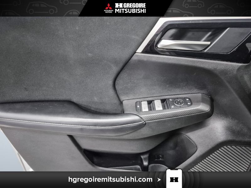 Mitsubishi Outlander 2022 Gris Blainville - photo #12