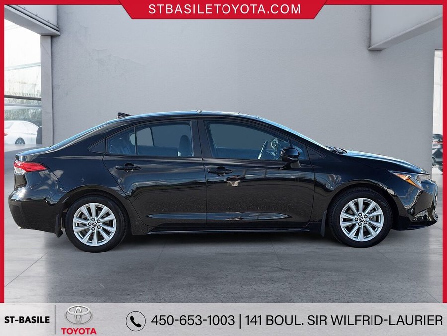 TOYOTA COROLLA LE AMÉLIORÉ FWD 2024 Blanc