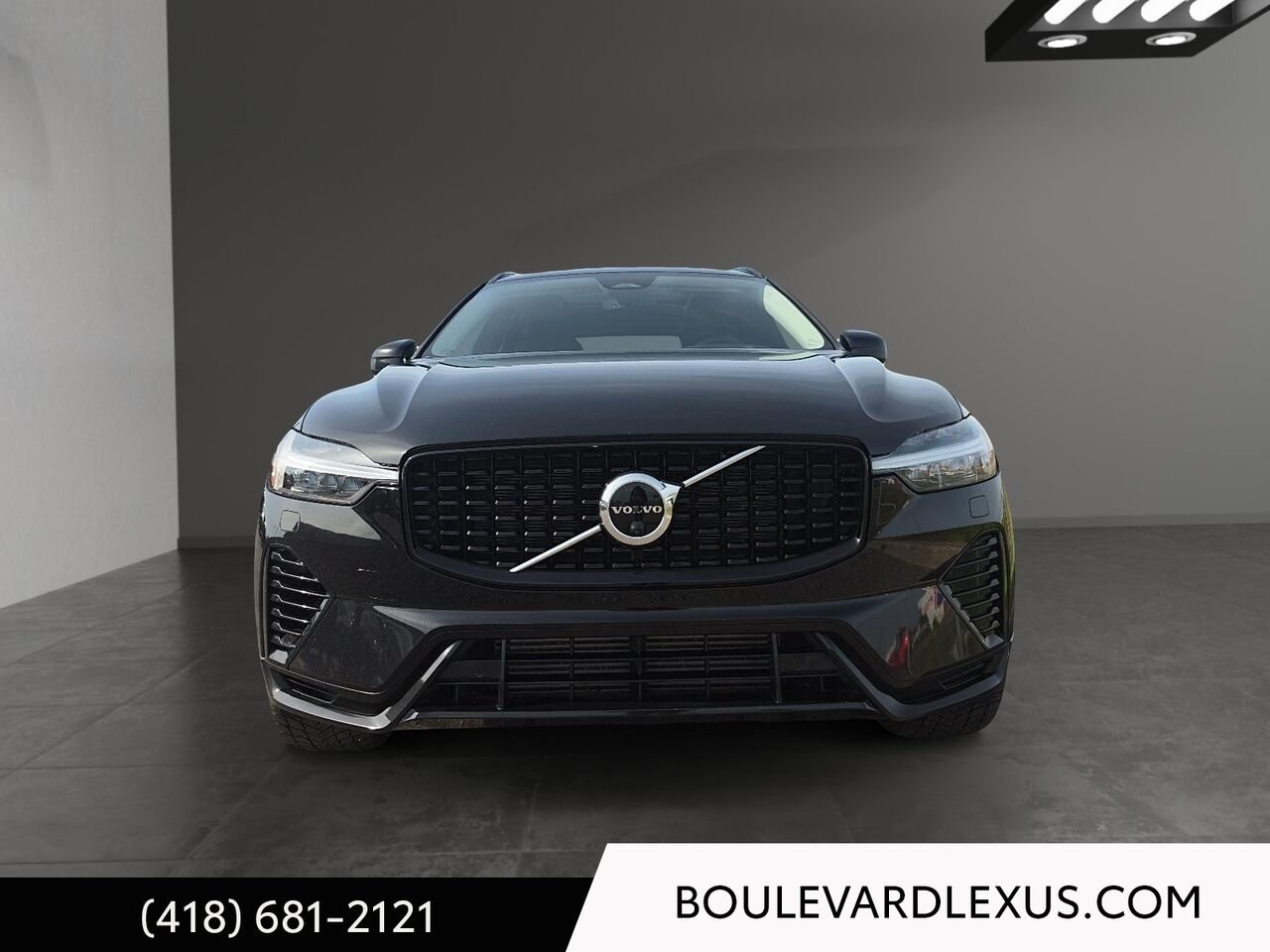 Volvo XC60 19370A | Recharge Plus Dark 2023 Noir Québec - photo #1