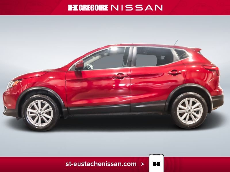 2019 Nissan Qashqai Red Laval - photo #5