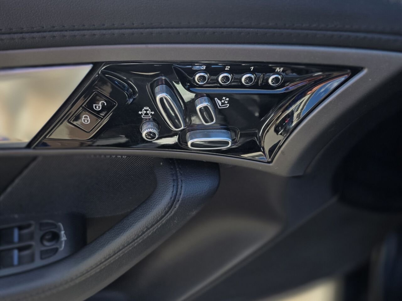 Jaguar F-TYPE 2014 Noir Longueuil, - photo #17