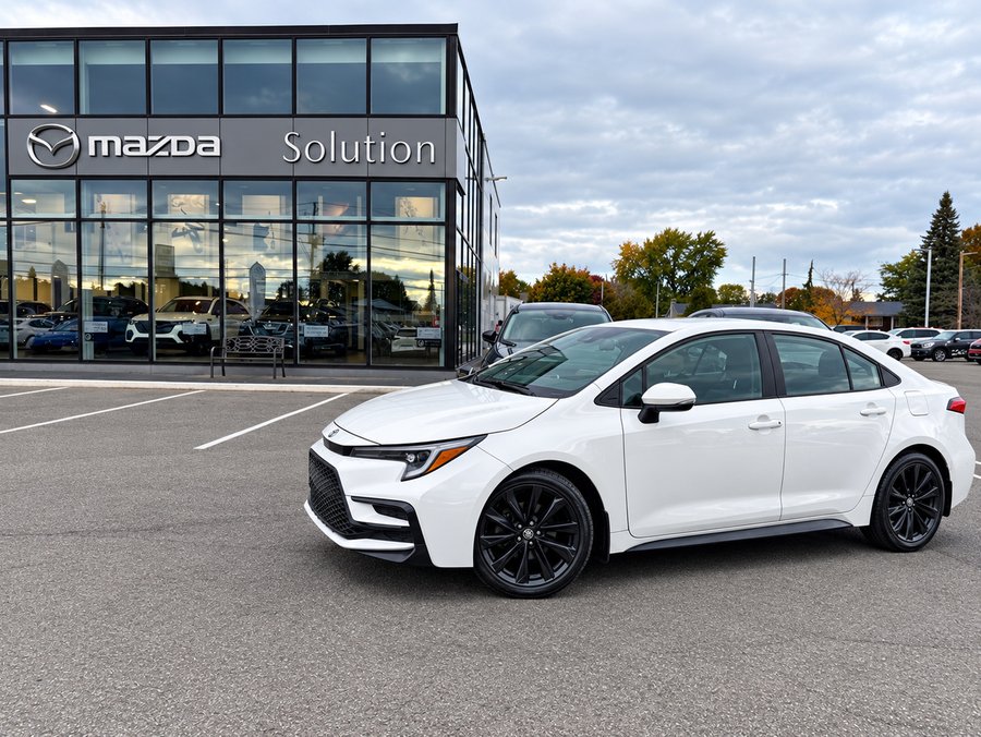 2024 Toyota Corolla SE White