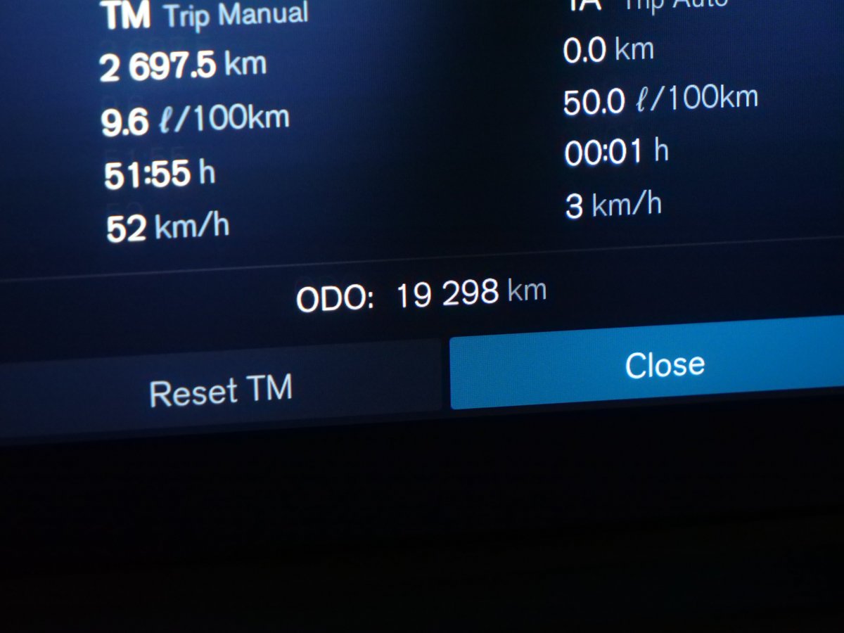 2026 Volvo XC90 B6 ULTRA DARK AVANCÉ CLIMAT 7 PLACES CAMÉRA 360° Blue Montreal - photo #11