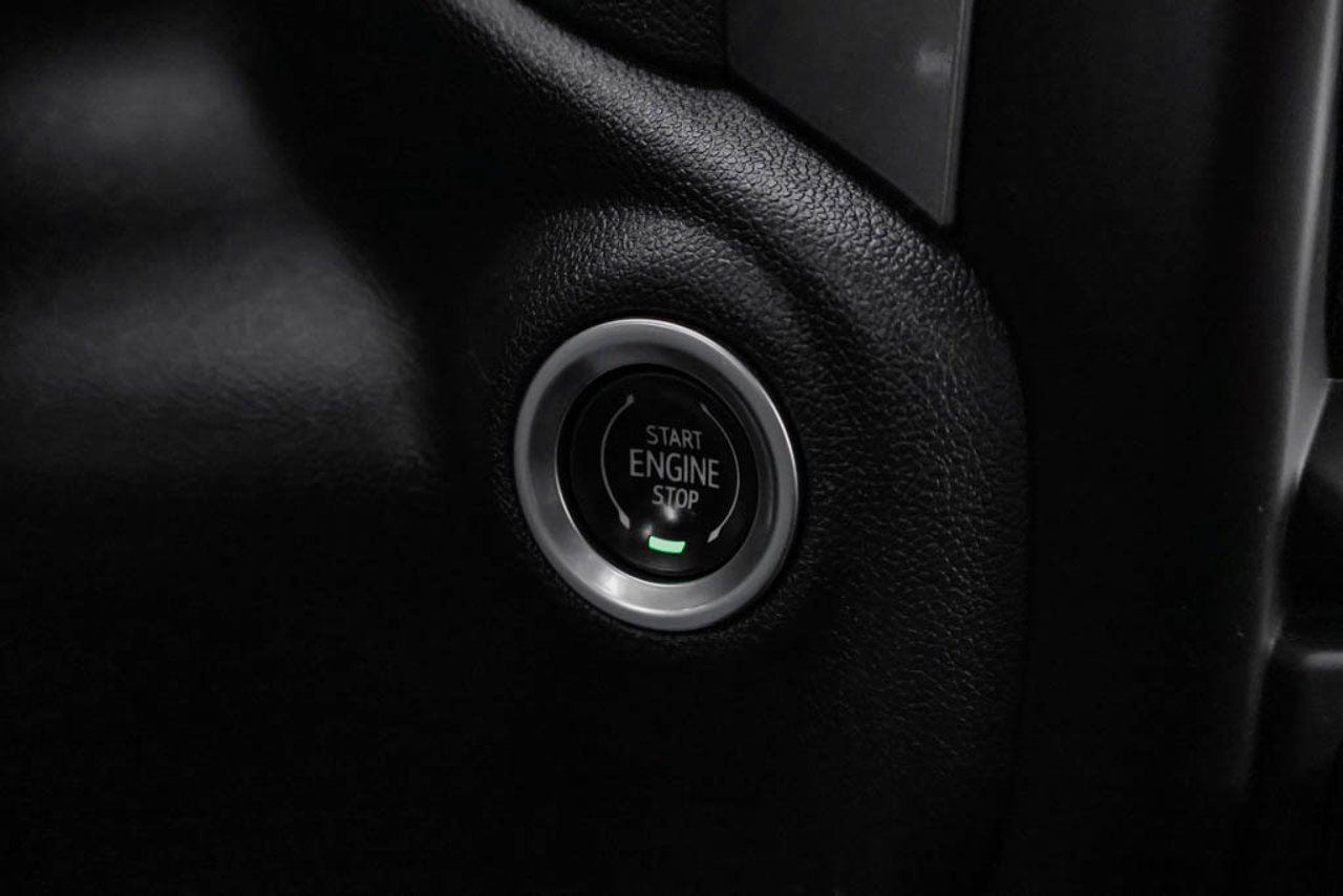 2024 GMC Sierra 1500 4WD Crew Cab 147 Pro White Sherwood Park - photo #22