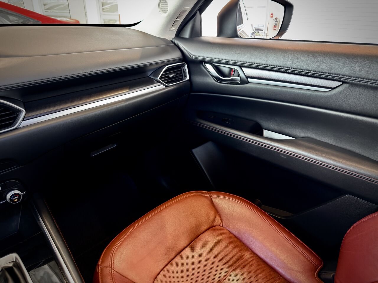2021 Mazda CX-5 Black Notre-Dame-des-Prairies - photo #19