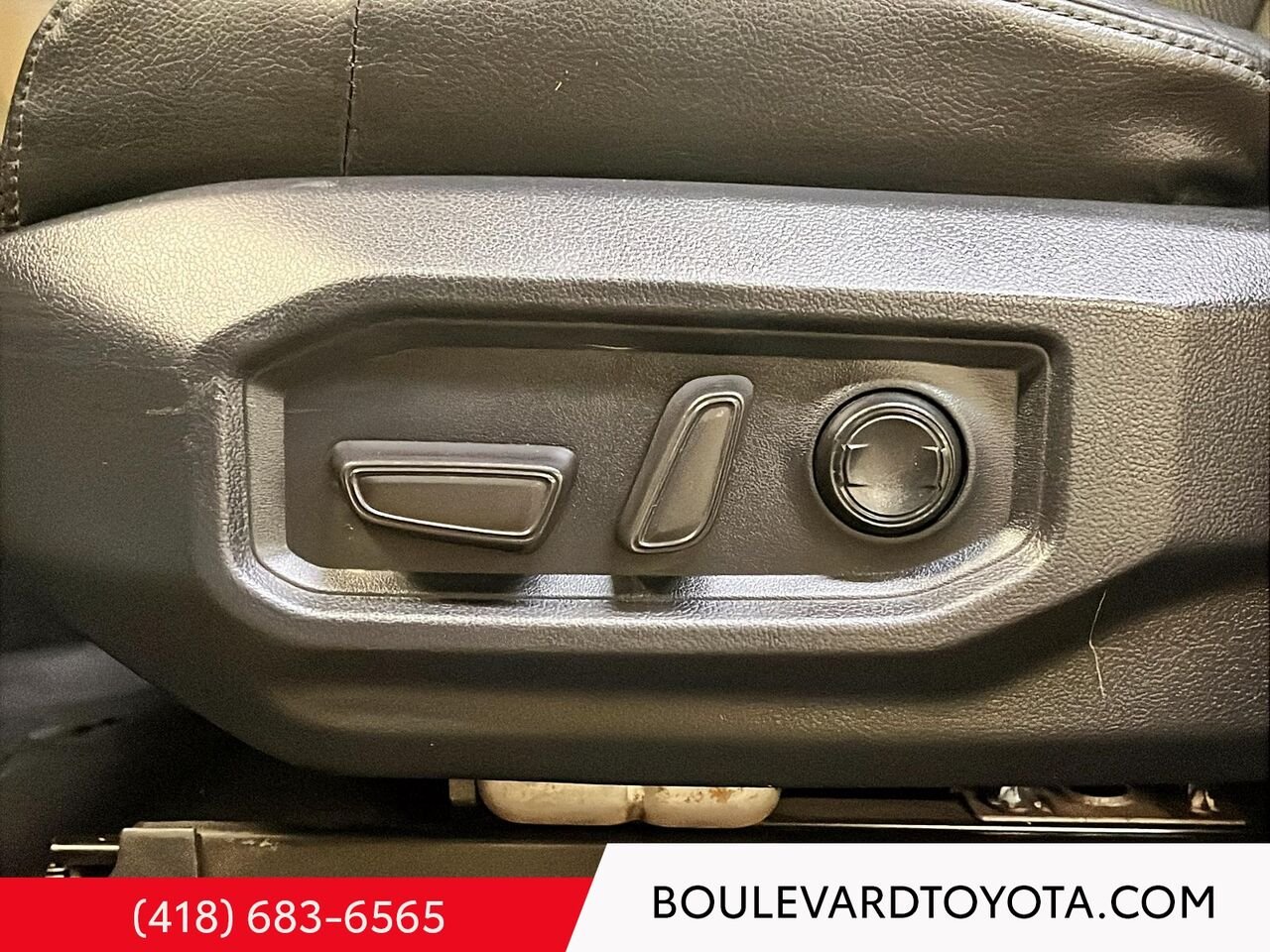 Toyota Tundra 100335A-21 | LIMITED CREWMAX, BOITE 6 PIEDS 2025 Gris Québec - photo #9