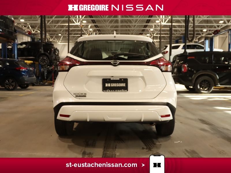 2024 Nissan Kicks White Laval - photo #20