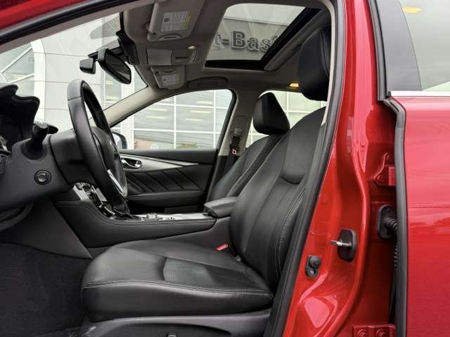 INFINITI Q50 2024 Rouge Saint-Basile-le-Grand - photo #12