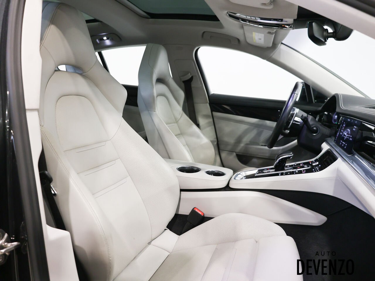 Porsche Panamera 2018 Gris Saint-Eustache - photo #7