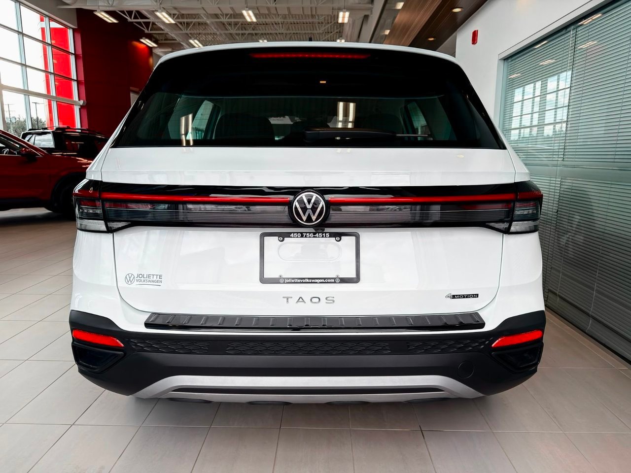 2026 Volkswagen Taos Notre-Dame-des-Prairies - photo #9