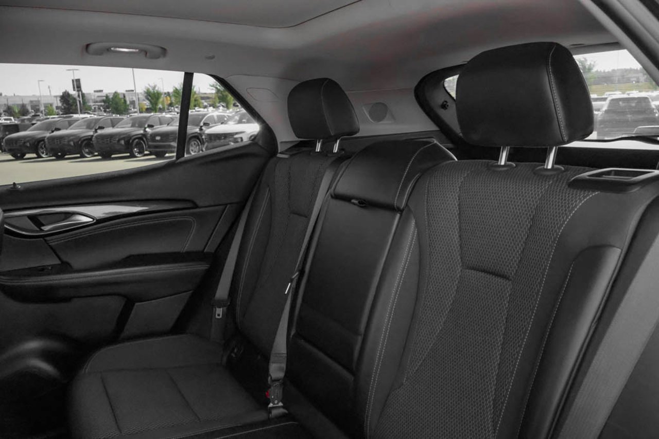 2023 Buick Envision AWD 4dr Preferred Black Sherwood Park - photo #31