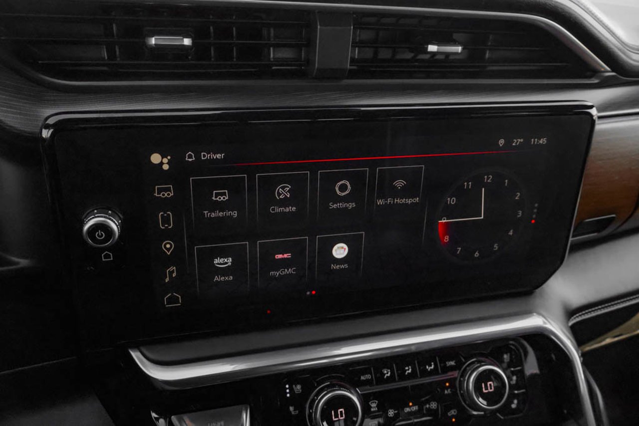 2025 GMC Sierra 1500 4WD Crew Cab 147 Denali Ultimate Grey Sherwood Park - photo #24