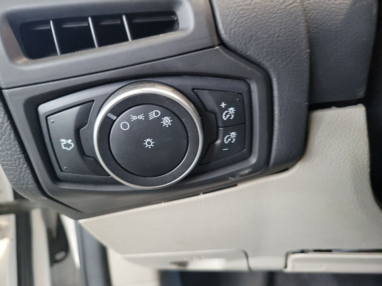 Ford Focus Electric 2016 Blanc Longueuil, - photo #15