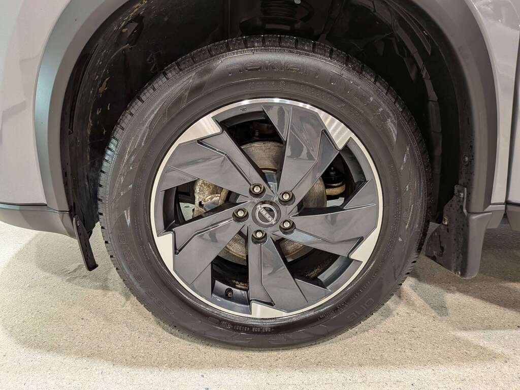 Nissan Rogue AWD SV Moonroof 2024 Gris Val-David - photo #36