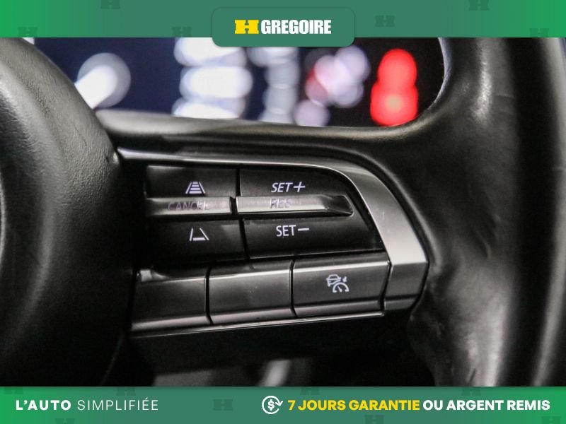 Mazda 3 728156 | GT AUTO AC CUIR TOIT MAGS CAM RECULE 2019 Gris Laval - photo #21