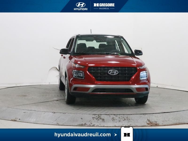 Hyundai Venue Essential IVT w/Two-Tone 2026 Rouge