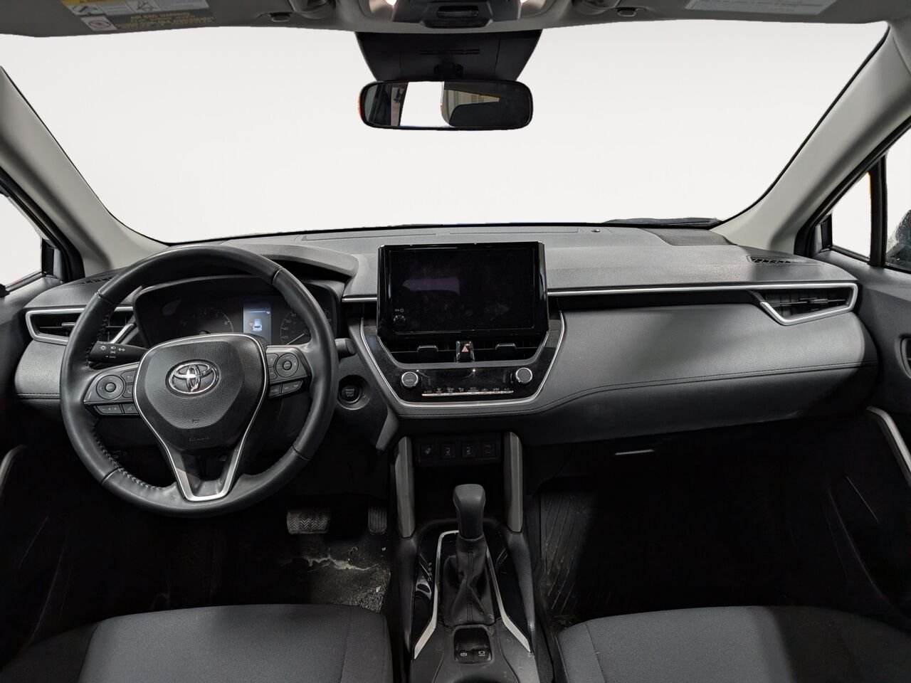 Toyota Corolla Cross LE AWD/SIÈGES CHAUFFANTS/AC BIZONE/VOLANT CHAUFFANT/BLUETOOTH 2025 Argent sonique métallisé Sherbrooke - photo #7