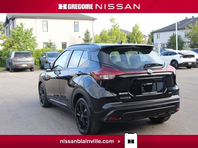 2021 Nissan Kicks Black Laval - photo #5