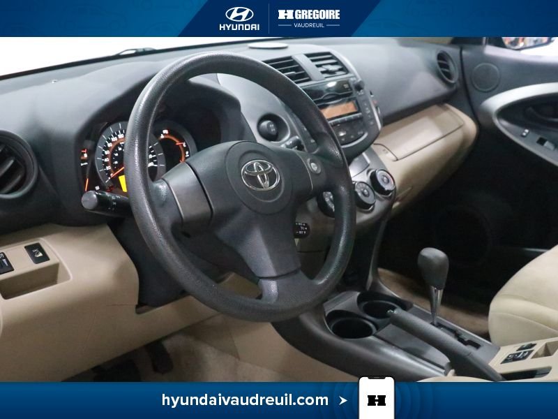 Toyota Rav 4 2011 Beige Laval - photo #15