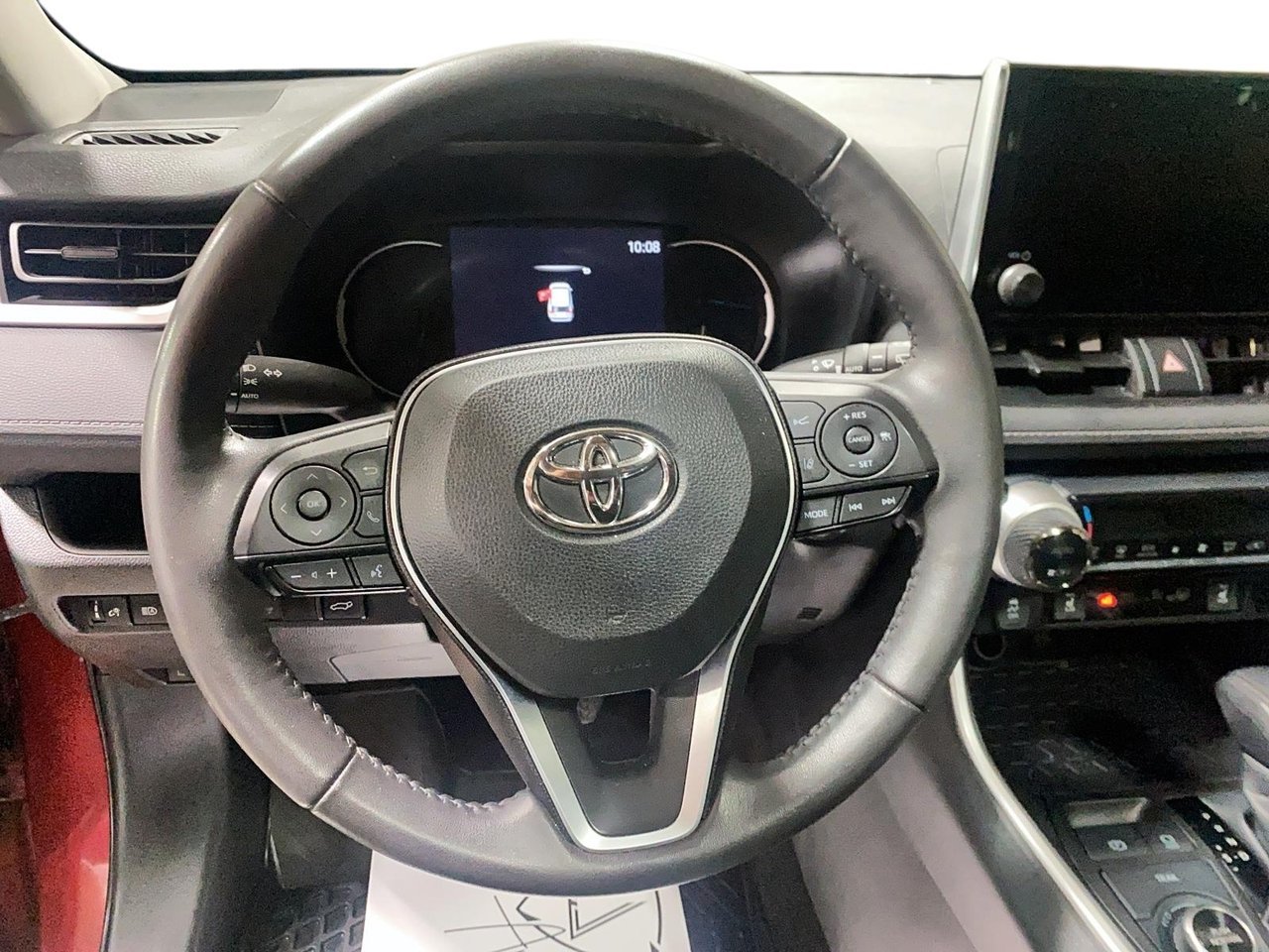 2023 Toyota RAV4 Hybrid XLE Ruby Flare Pearl Baie-Comeau - photo #12