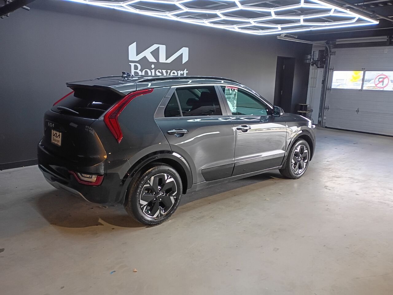 2023 Kia Niro électrique Grey Blainville - photo #6