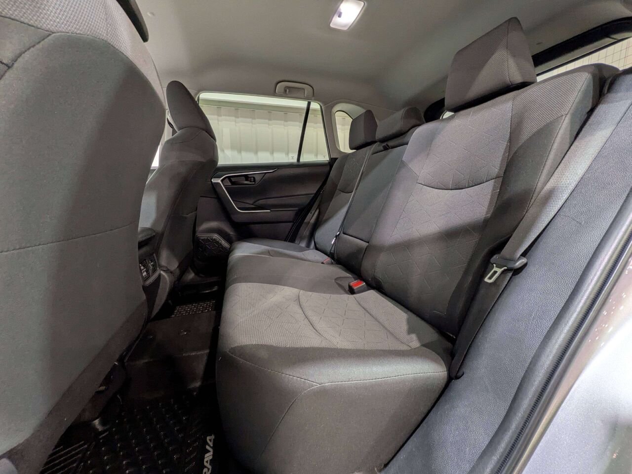 2024 Toyota RAV4 LE AWD Black Val-David - photo #10