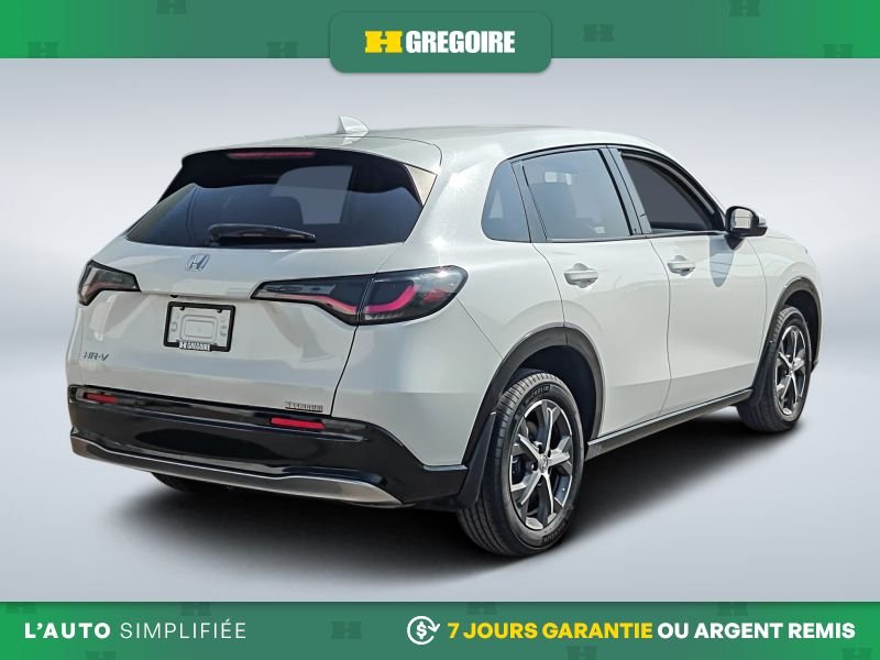 2024 Honda HR-V White Blainville - photo #8