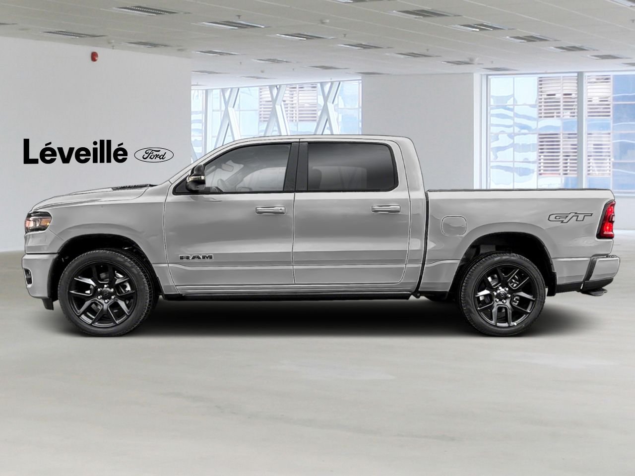 2026 RAM 1500 261340 | Sport cabine d'équipe 4x4 caisse de 5 pi 7 po Bright White Gatineau - photo #1