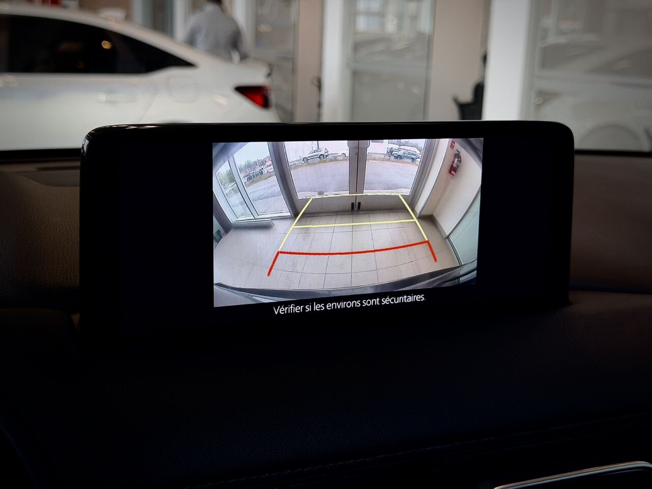 2022 Mazda CX-5 Grey Notre-Dame-des-Prairies - photo #31