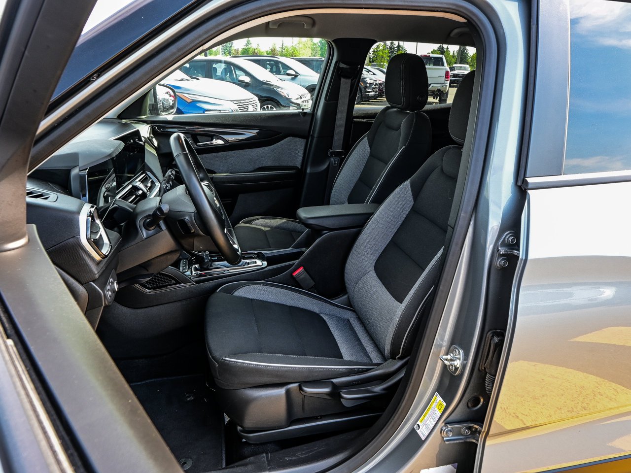 2025 Chevrolet Trailblazer AWD 4dr LT Grey Sherwood Park - photo #13