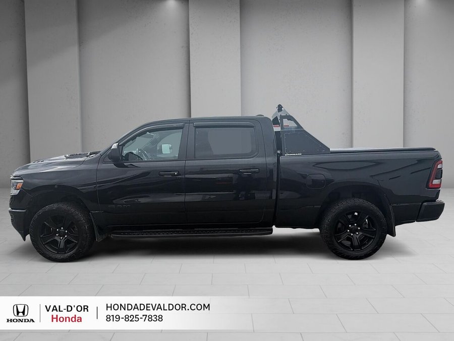Ram 1500 Sport cabine d'équipe 4x4 caisse de 6 pi 4 po 2024 Noir