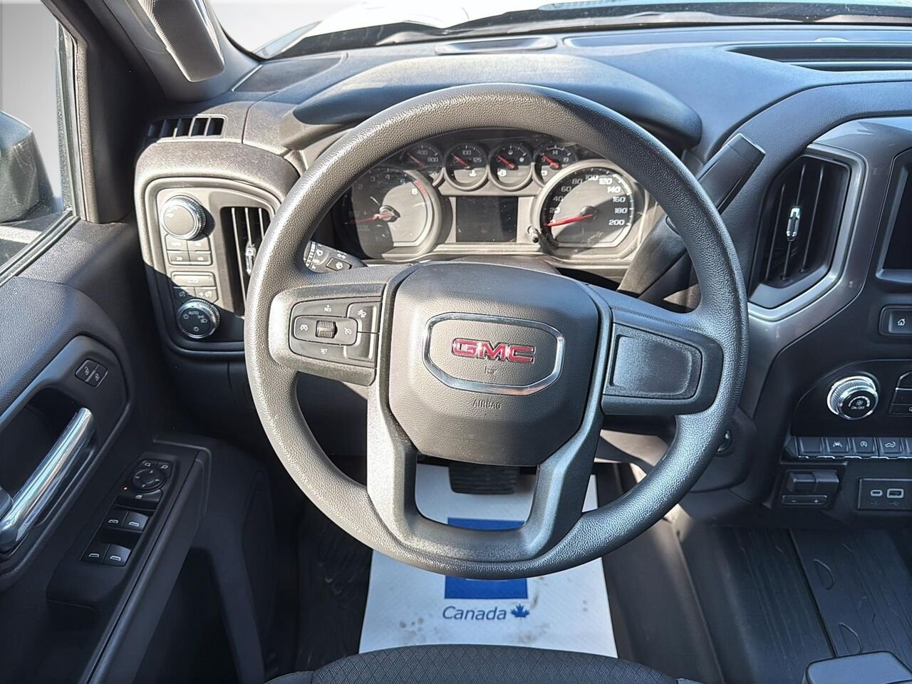GMC Sierra 1500 Pro cabine multiplace 4RM 157 po 2026 Noir Saint-Hyacinthe - photo #10